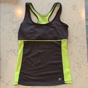 Workout top W/ built in bra